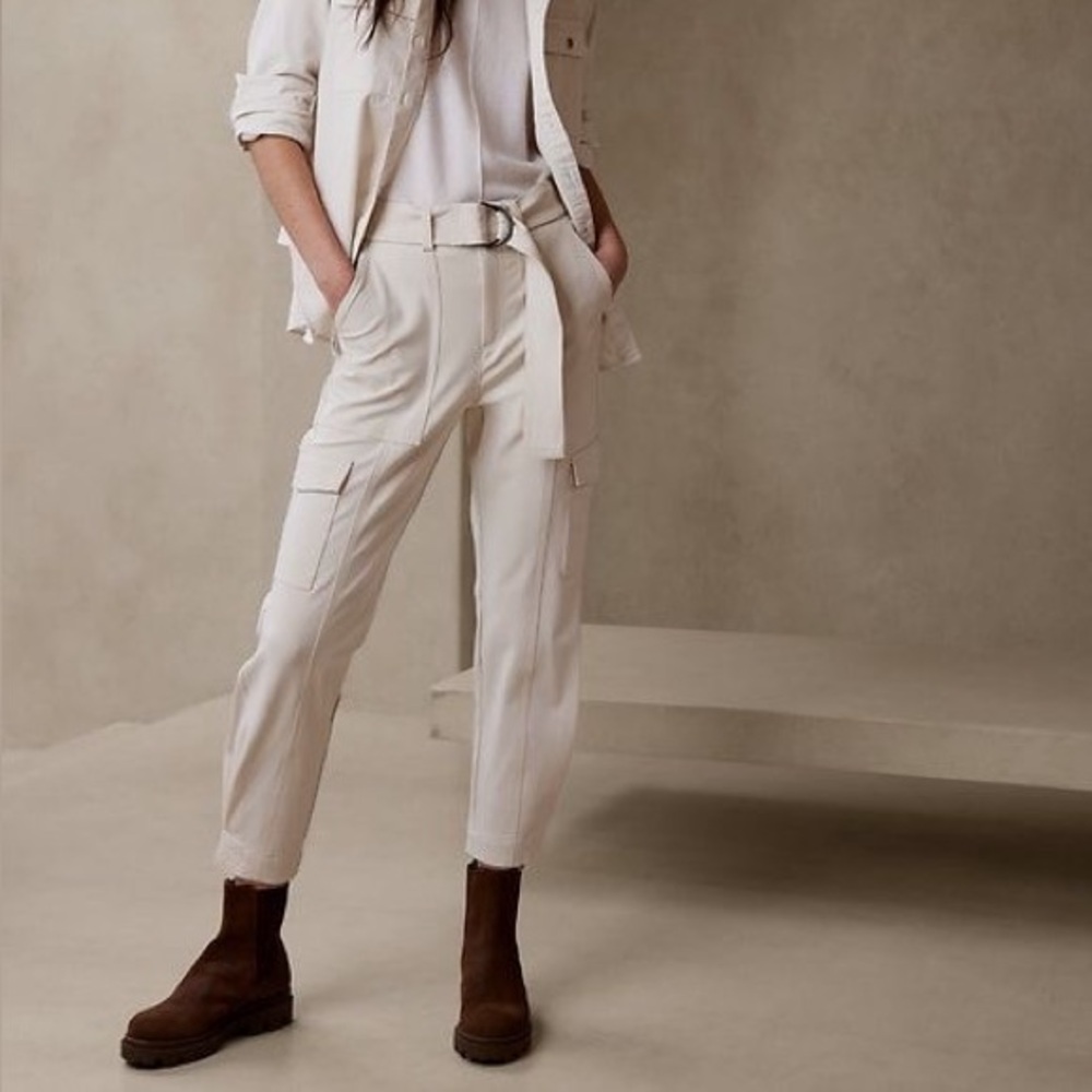 Banana Republic Slim Refined Stretch Cargo Pant | Banana
Republic in Black